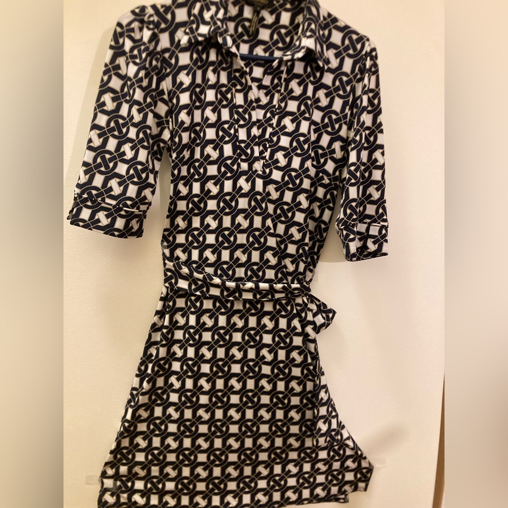 Laundry By Shelli Segal Navy and White Dress